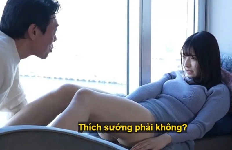 Cuộc chạm trán giữa ông bác và cô minh tinh trẻ mới chân ướt chân ráo tại nhà nghỉ sang trọng