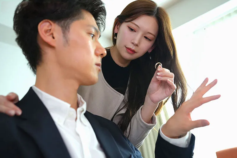 Bà xã đi đi giã ngoại, ông xã ở nhà bị nhỏ em cô vợ gạ quan hệ không trượt phát nào